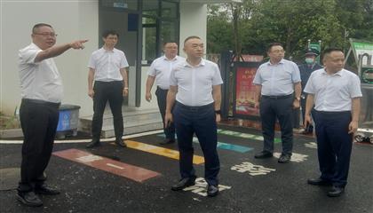 遂寧興業(yè)集團(tuán)召開“問題大排查、作風(fēng)大整治、工作大提升”專項行動現(xiàn)場推進(jìn)會